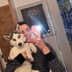 Meet your Posher, Maya